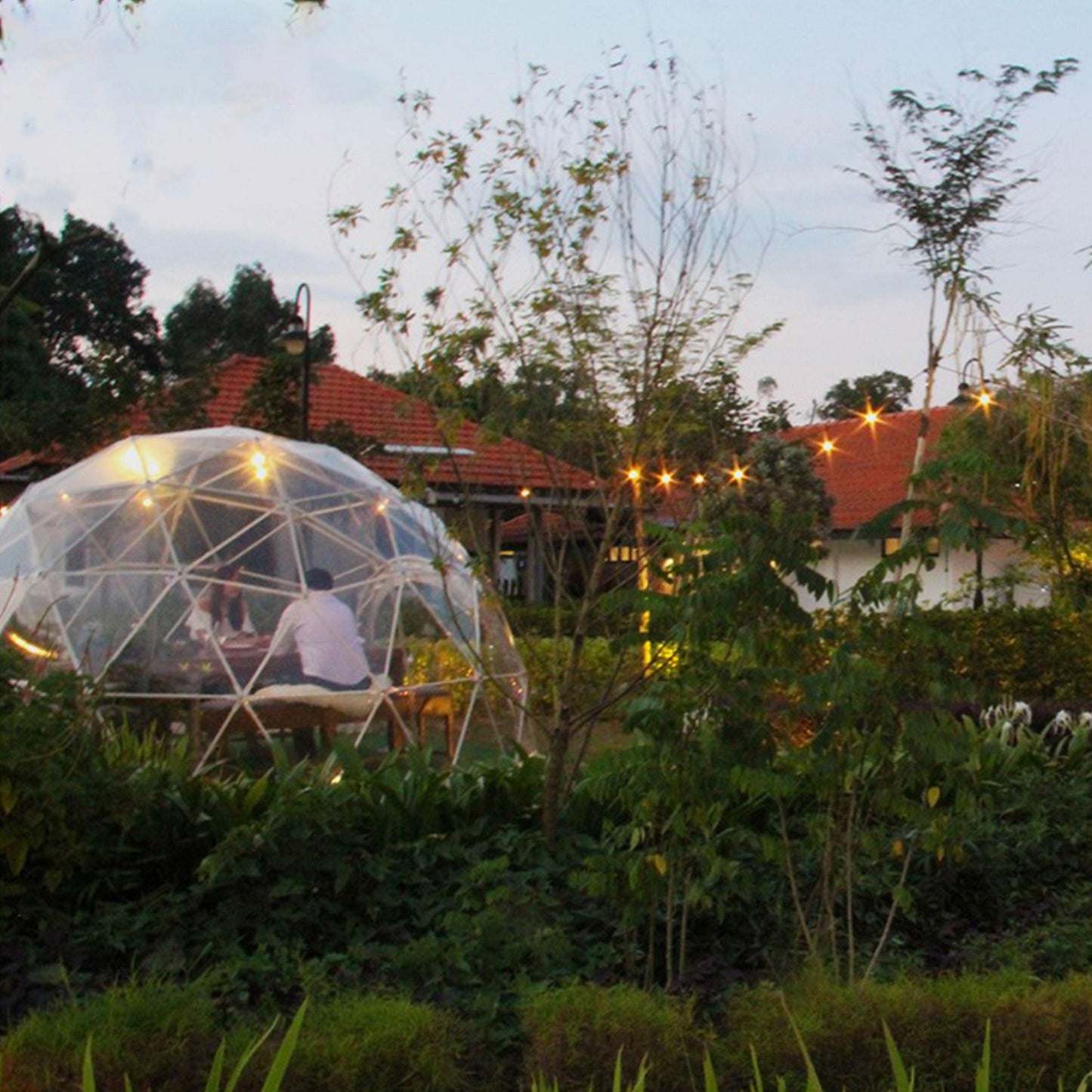 Outdoor Luxury Tents PVC Domes Prefab House Resort Hotel Home,Camping in Geodesic Round Dome Tent